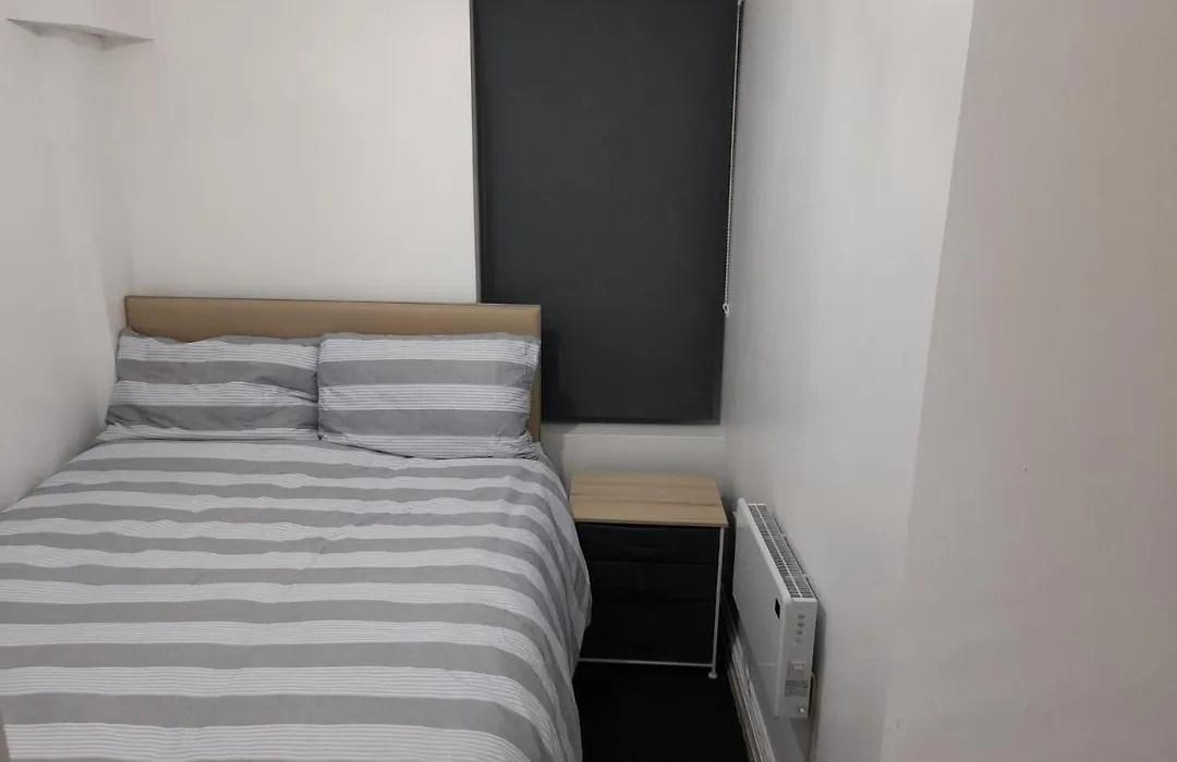 Two Bedroom Manchester Ancoats Apartment With Private Entrance-1