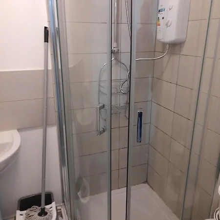 Two Bedroom Manchester Ancoats Apartment With Private Entrance-3